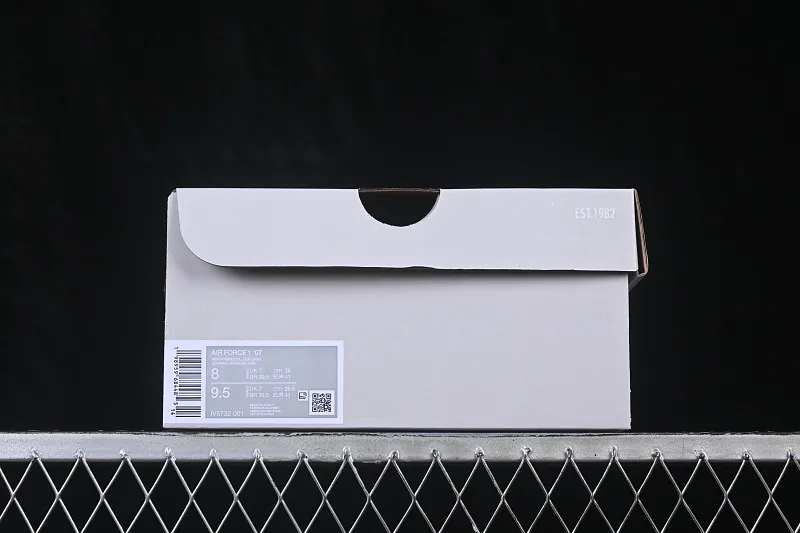 All categories Nk Air Force 1 Air Force series Nk Air Force 1 Low Air Force low-top Nike Air Force 1'07 Low Air Force 1 low-top casual sneakers IV5732-001